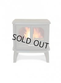 520067 鋳鉄製ストーブ 輻射式、左サイドローディング 3610CB 新宮商行